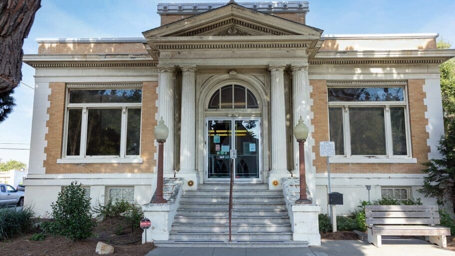 The façade of the Lompoc Museum is neo-classical American