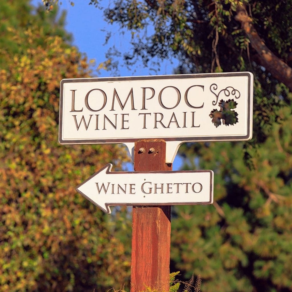 Lompoc wine trail sign