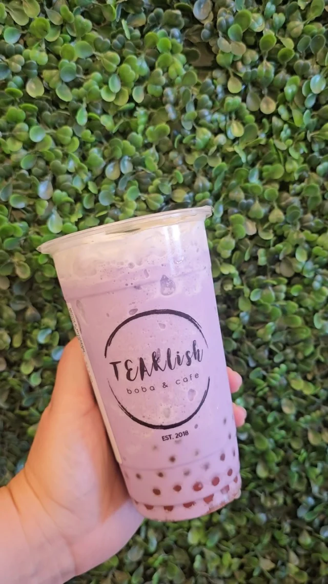 🧋Are you team popping or tapioca? Whether you’re a boba enthusiast or new to the world of bubble tea, @Teaklish in Lompoc has a flavor for every craving. From classic milk tea to bold fruity fusions, grab your perfect sip to keep refreshed and ready for anything!🍓

#lompoc #bobaenthusiast #bubbletea #milktea #tea #teatime #teas #craving #explorelompoc #cheers #cafe