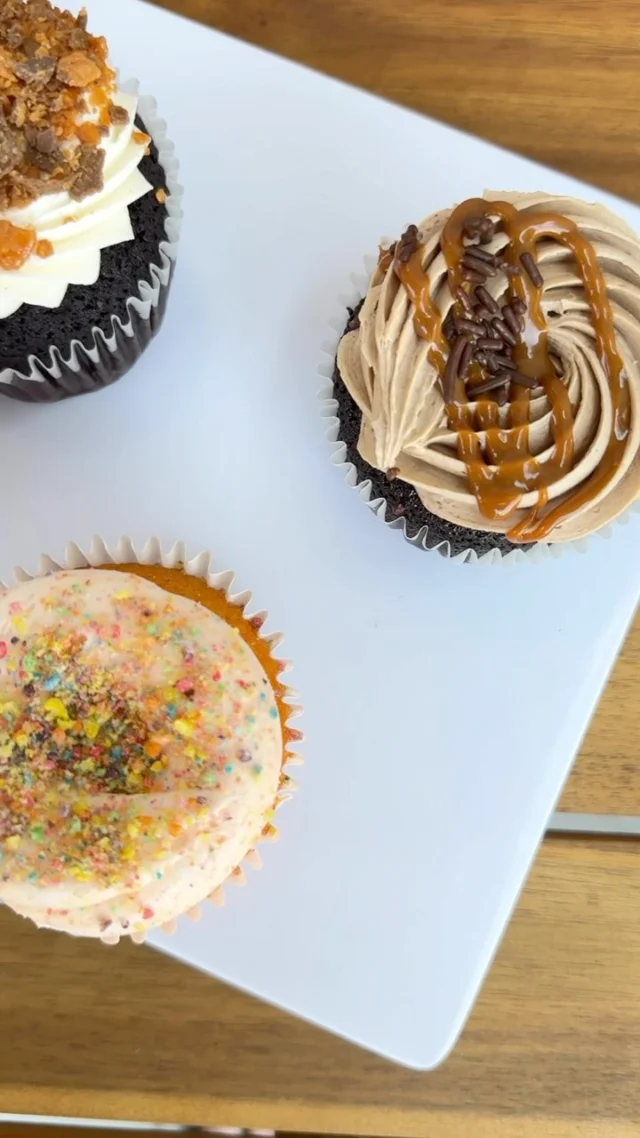 Hello, Sugar! ✨🧁 🍰🥤 

@sweetbaking_co is a small-batch cupcake shop with a rotating menu of delicious cupcakes, mouthwatering desserts, and tasty iced drinks.

📍 322 N H St Suite C, Lompoc, CA 93436

Add this spot to your next Lompoc itinerary!

Learn More 👉 Link in bio

#instafood #sweettooth #cupcakeshop #desserts #explorelompoc #lompoc