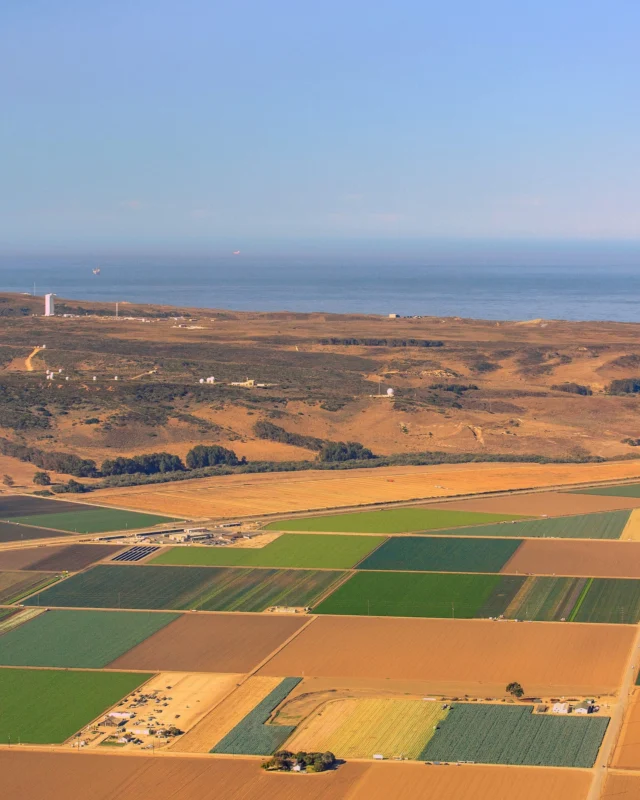 Lompoc, from a whole new perspective.

A patchwork of fields, rolling rustic hills, and the Pacific stretching out on the horizon. 

Come see Lompoc for yourself and discover the beauty of California’s Central Coast.

Comment "VISIT" and we'll send our travel guide to your DMs.