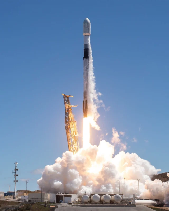 🚀 Ready for a vacation with a countdown?

Lompoc is Space Country, with 80+ launches expected from @vandenberg_sfb in 2026. 

Grab some beach chairs, snacks, and an oceanfront view of a rocket launching into the sky from Ocean Park.

Then take your space adventure further at the Vandenberg Space and Missile Technology Center, a new stop to explore the tech and history behind the launches.

Comment "MISSILE" to learn more about the Vandenberg Space and Missile Technology Center.

📷 @nasa